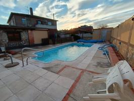 Imponente Chalet de Lujo en Renedo de Esgueva con Piscina Privada photo 0