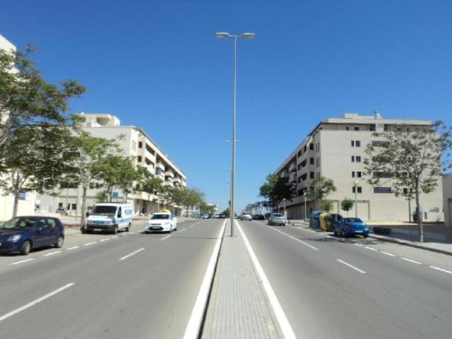 ESTUPENDO LOCAL EN AVENIDA JUAN CARLOS I photo 0