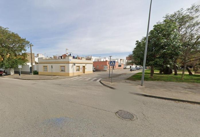 MAGNÍFICO LOCAL EN SAN ENRIQUE photo 0