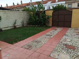ESTUPENDA ADOSADA DE ALQUILER EN CERET SAN VICENTE photo 0