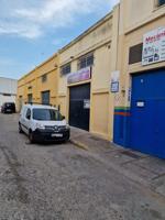 ¡Oportunidad única! Nave industrial en venta totalmente reformada photo 0
