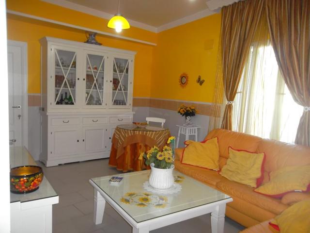 Piso En venta en La Caleta - La Viña, Cadiz photo 0