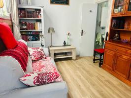 ¡Vive en el corazón de Cádiz! - Piso de 2 dormitorios en el Centro photo 0