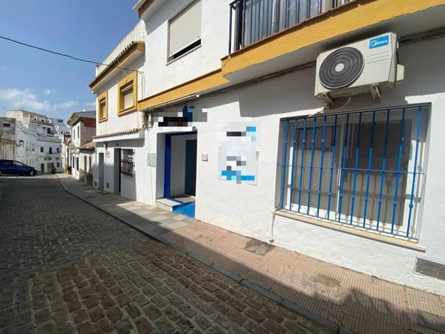 LOCAL COMERCIAL CON 166M2 EN RENTABILIDAD photo 0