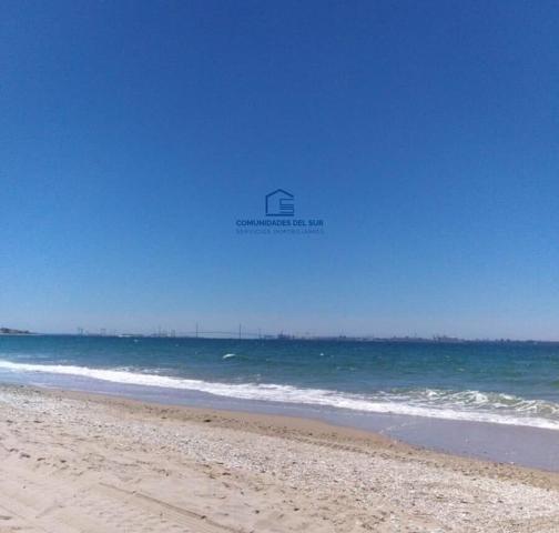 Piso reformado a 350 m de la playa en una agradable urbanización con piscinas y jardín photo 0