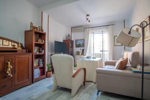 Dúplex con terraza en Cobreros Nuevo: diseño, luz y comodidad en una ubicación privilegiada 🏡✨ photo 0