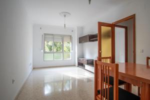 ✨ Acogedor piso en Camposoto, la zona más deseada de San Fernando ✨ photo 0