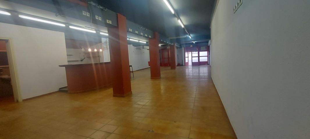 Local comercial céntrico photo 0