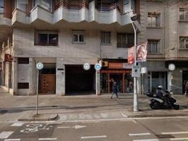 ALQUILER DE PLAZA DE PARKING PARA COCHE PEQUEÑO EN CALLE INDUSTRIA CON SARDENYA photo 0