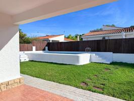 SE ALQUILA CHALET REFORMADO EN ROCAFORT. photo 0