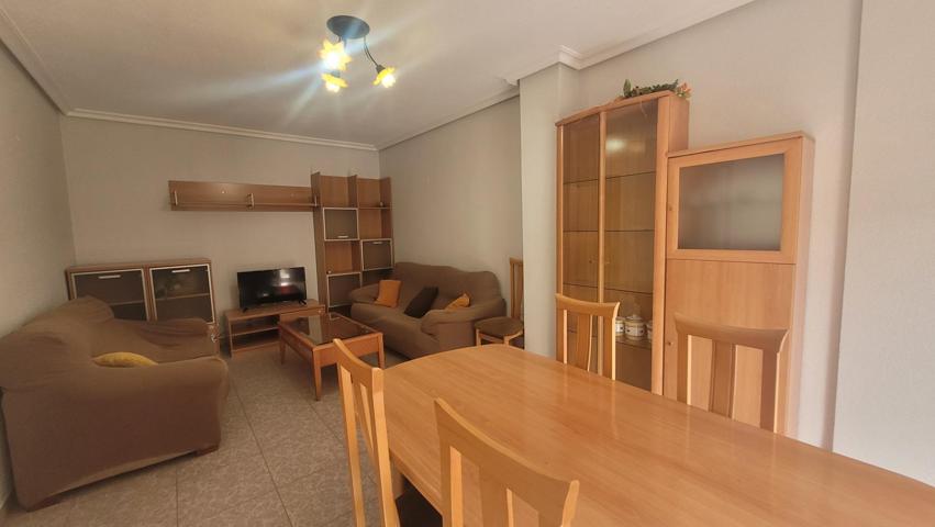  Ático En venta en Avenida Primero De Mayo, Puertollano photo 0