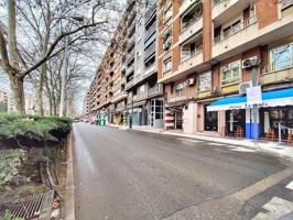 Plaza de Aparcamiento en Paseo San Gregorio photo 0
