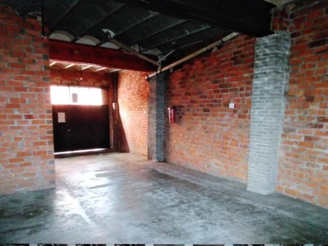 Almacén diáfano de 195 m2. photo 0