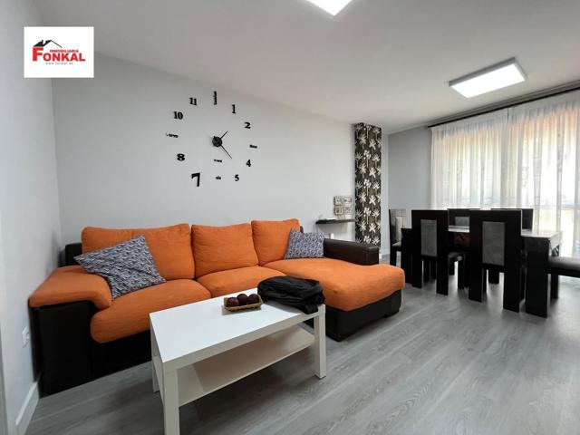 PRECIOSO PISO REFORMADO EN ZONA PUERTAS DEL SUR CON PISCINA COMUNITARIA photo 0