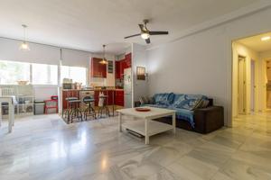 ¡ATENCIÓN INVERSORES! IDEAL PISO EN ZONA MADRE DE DIOS CON PISCINA COMUNITARIA photo 0