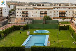 IDEAL PISO EN URBANIZACIÓN PRIVADA CON PISCINAS, ZONAS DEPORTIVAS Y PARQUE INFANTIL EN PUERTAS DEL SUR photo 0