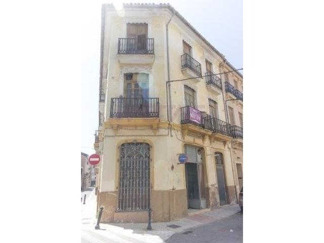 EDIFICIO HISTÓRICO EN EL CASCO ANTIGUO DE CARLET photo 0