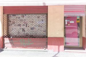 Amplio local comercial en la calle lorca, para montar tu nuevo negocio. photo 0