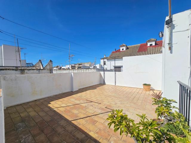 CASA EN BARRIO ALTO photo 0