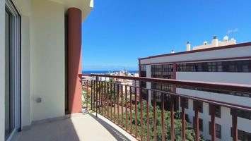 ¡Luminoso y acogedor piso en zona céntrica! 🏡☀️ photo 0
