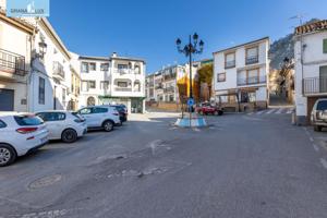 SE VENDE PISO EN COGOLLOS VEGA photo 0