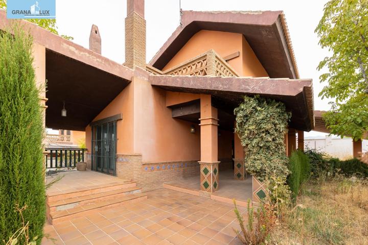CHALET URB. CAÑADAS DEL PARQUE (DILAR) photo 0