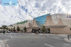 LOCAL COMERCIAL EN ARABIAL JUNTO HIPERCOR photo 0