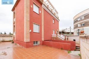 Venta de chalet en Gójar (Granada) photo 0