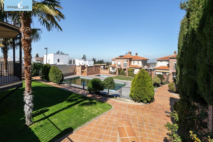 El hogar que estabas buscando!!! aquí está!!! En la Zubia. photo 0