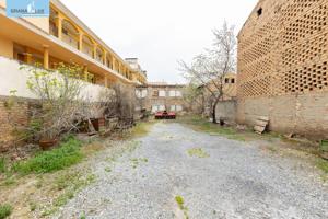 🏡 Gran Oportunidad en Churriana de la Vega – Terreno con Potencial! photo 0