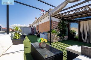 SE VENDE PRECIOSO ÁTICO en Churriana de la Vega Granada CON VISTAS PANORÁMICAS photo 0
