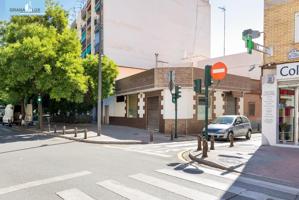 Local + vivienda en Avda. Cadiz photo 0