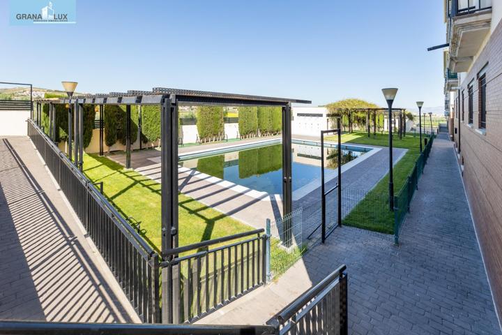 CASA EN LAS GABIAS, URB. PRIVADA CON PISCINA Y ZONAS VERDES photo 0