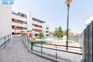 Precioso piso en Santa Fe con espectacular terraza. photo 0