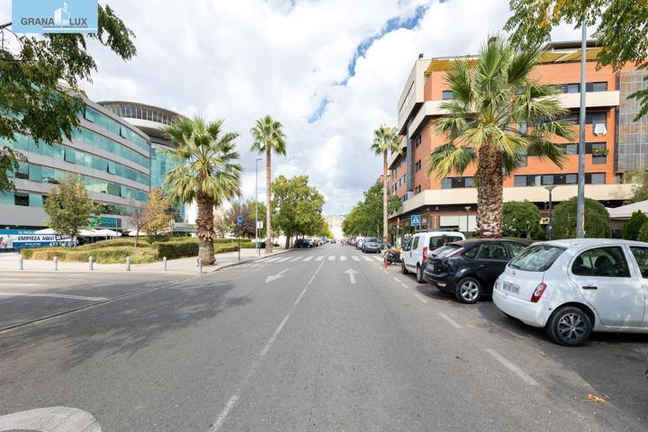Piso en venta-Parque Lagos-Zona Fórmun, Granada photo 0
