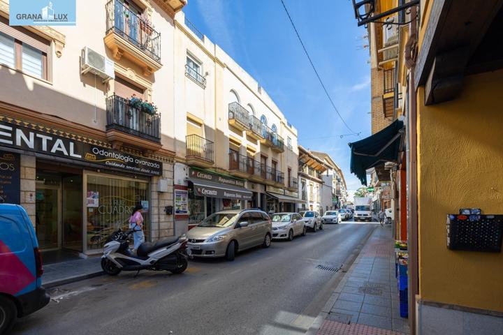 Descubre el Encanto de este ÁTICO Dúplex en La Zubia a Solo 175,000€ photo 0