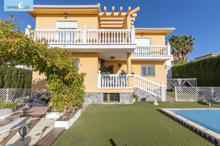 ¡MAGNIFICO CHALET INDEPENDIENTE CON CALIDADES ESPECTACULARES Y PISCINA PRIVADA EN GOJAR! photo 0