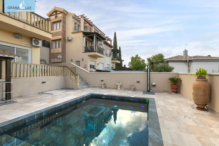 ¡VISTAS EXCEPCIONALES Y LUJO EN RESIDENCIAL PRIVADO! photo 0