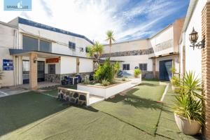 SE VENDE  RECINTO CON VARIAS DEPENDENCIAS   EN AVENIDA LOS ALAMOS ( ATARFE-GRANADA) photo 0