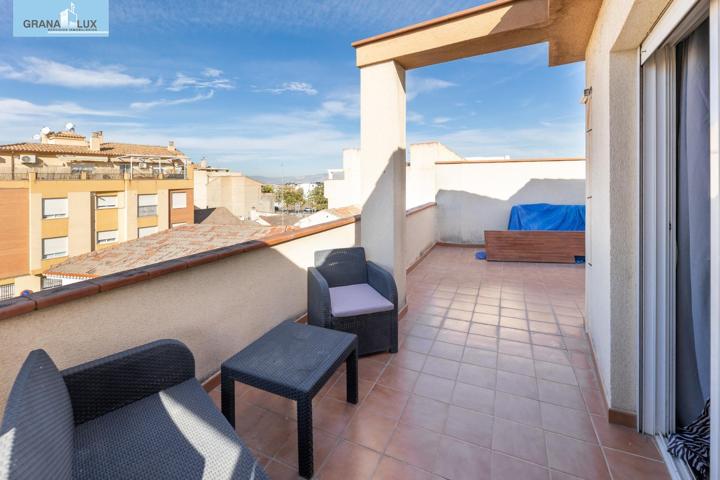 🏡 Ático Dúplex con Dos Terrazas en Churriana – ¡Te Enamorará! photo 0