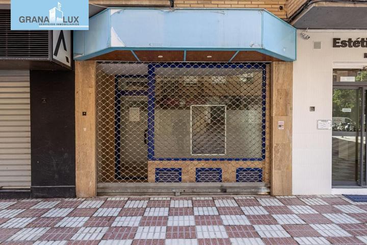 AMPLIO LOCAL JUNTO A PLAZA FONTIVEROS photo 0