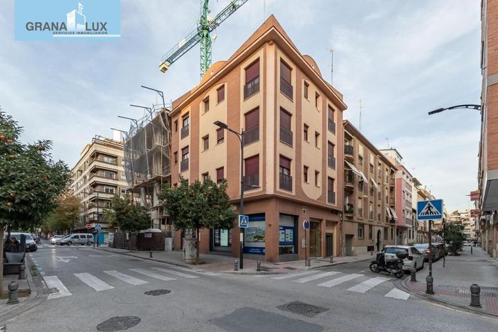 MAGNIFICA PLAZA DE GARAJE EN BARRIO FIGARES - JUNTO A CALLE ALHAMAR photo 0