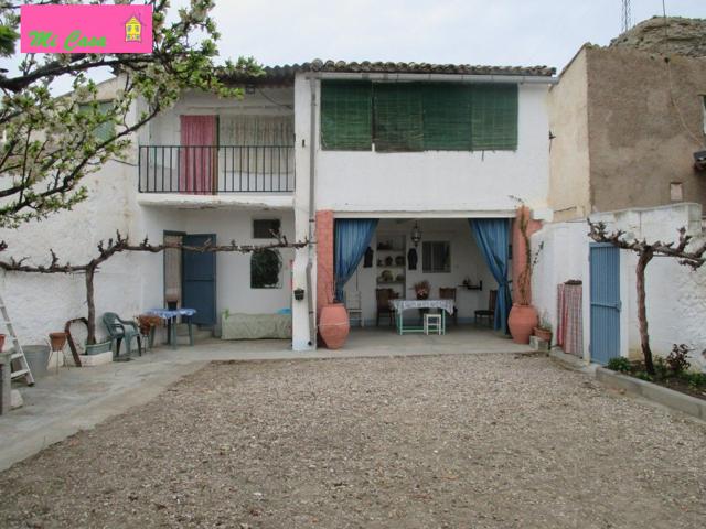 CASA DE PUEBLO CON NUEVE HABITACIONES DOS COCINAS, DOS BAÑOS, COMEDOR, PATIO photo 0