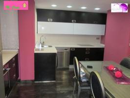 ¡Vivienda ideal para familias o quienes buscan comodidad en el centro de Calatayud! photo 0