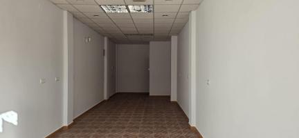 A01355 LOCAL COMERCIAL DE 39 METROS ALQUILER CHIPIONA photo 0