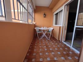 PISO EN VENTA 3 DORMITORIOS Y GARAJE EN CHIPIONA photo 0