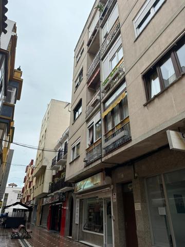 Piso en tercera planta en Calle Doctor Villar photo 0