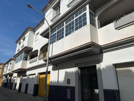 Acogedora vivienda pareada con amplio patio en Santiago – La Línea de la Concepción photo 0