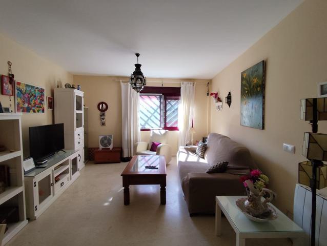 Encantador bajo muy luminoso en zona Huerta Fava photo 0