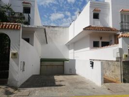 SE VENDEN TRES PLAZA DE GARAJE EN MARINA DE LA BAHÍA photo 0